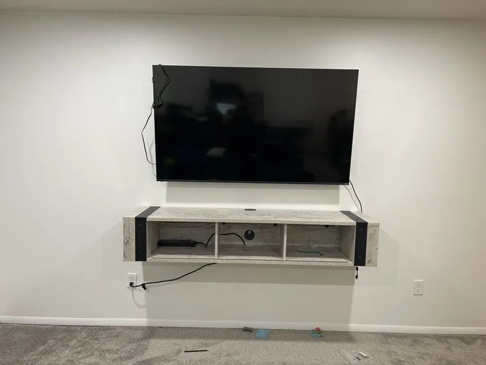 Local landscape design for year-round maintenance in Lakeville, MN by Woody's Landscaping & Handyman Services