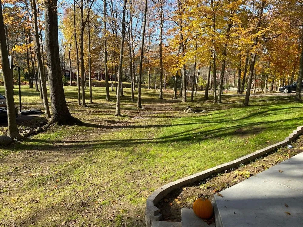Local garden landscaping experts serving Flushing, MI - Woody's Lawn Care