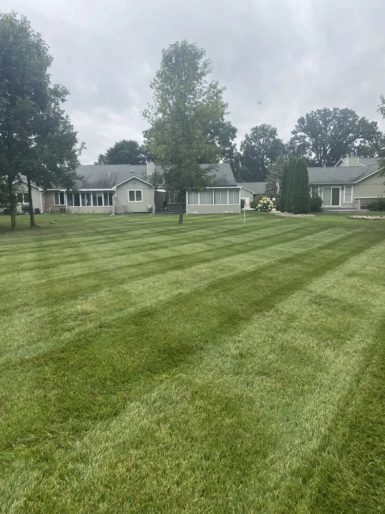 Affordable garden landscaping in Flushing, MI - Woody's Lawn Care