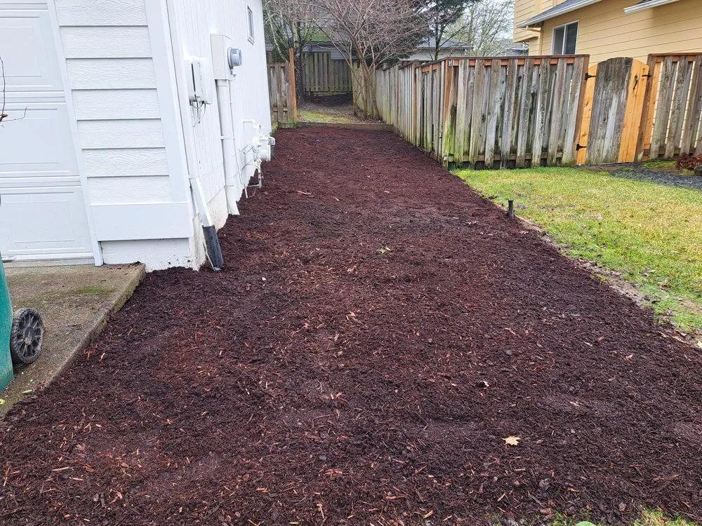 Professional landscape design experts serving Oregon City, OR - Woody's Lawn Care