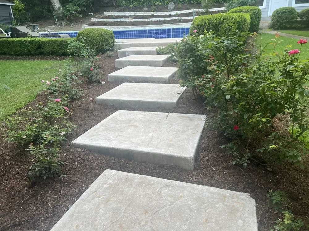 Custom yard maintenance for beautiful yards across Austin, TX - Woody's Tree Service & Landscape