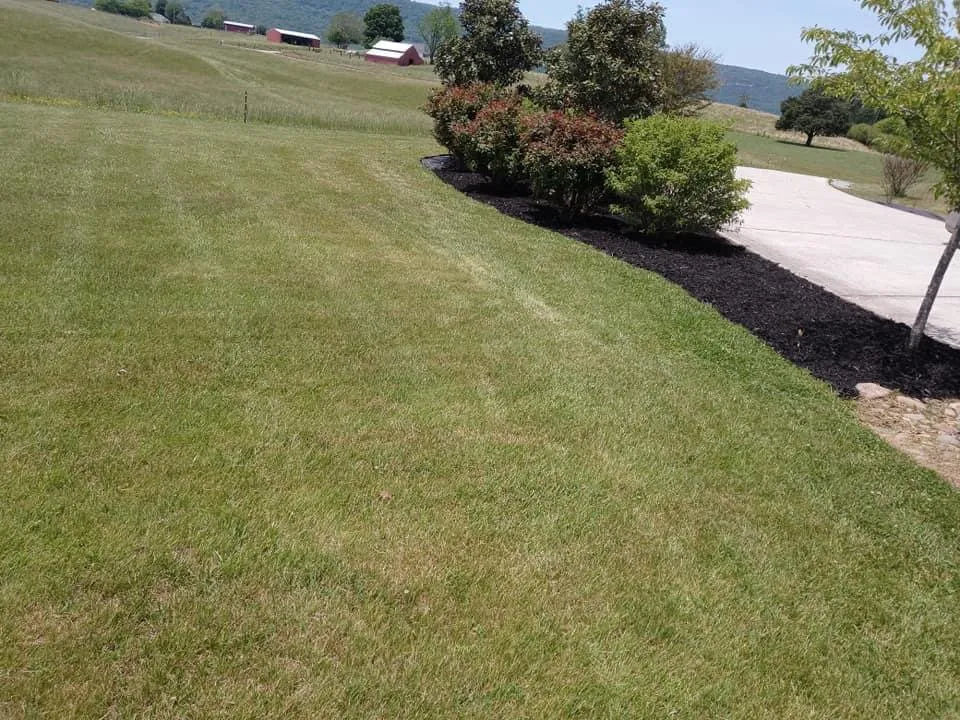 Custom garden landscaping in Hixson, TN by Wootens Landscaping