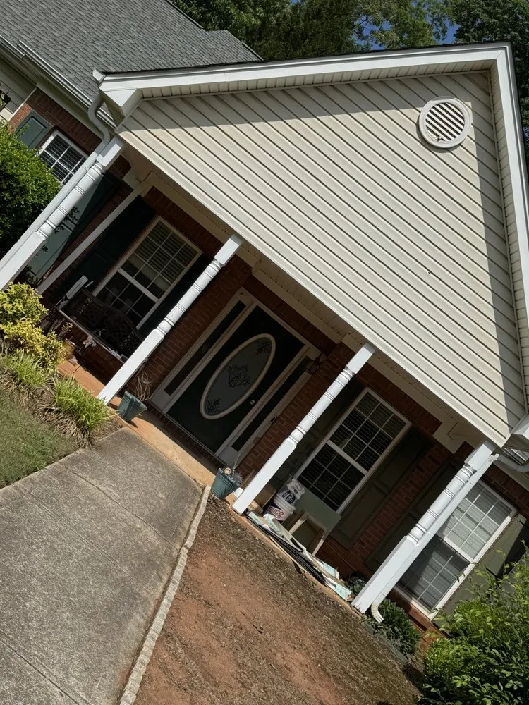 Affordable lawn care service experts serving McDonough, GA - Work Junkies