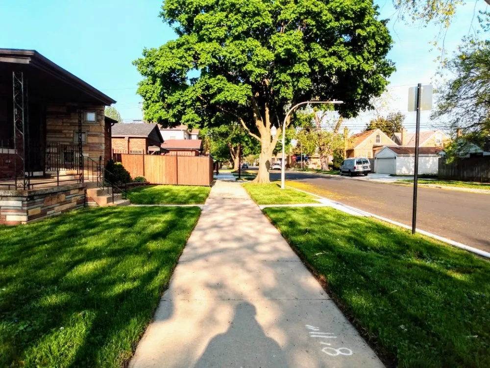 Custom garden landscaping in Oak Park, IL - Work My Property