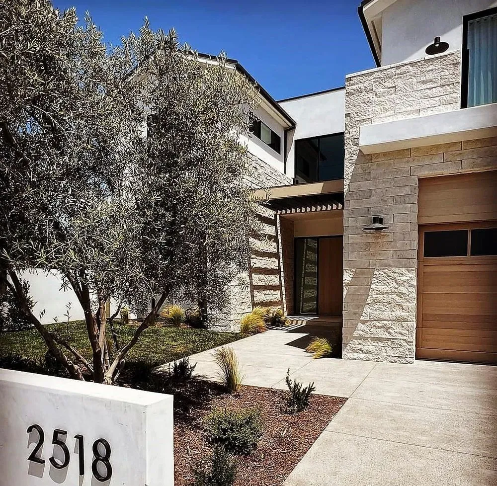 Expert lawn care service in Santa Ana, CA - WorkGrove Landscape & Tree Care