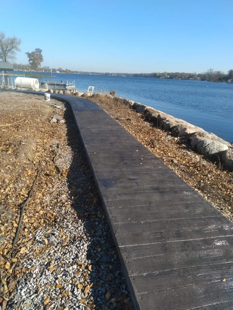 Top-rated yard maintenance with custom design in Palmyra, WI by Working Men Concrete & Construction