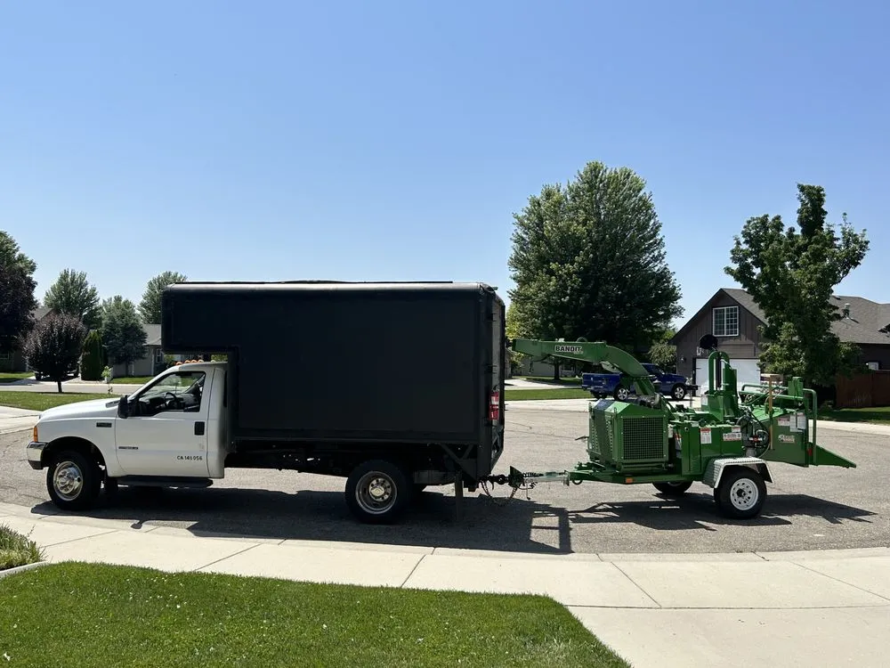 Local yard cleanup service experts serving Nampa, ID - Workman Tree and Landscaping