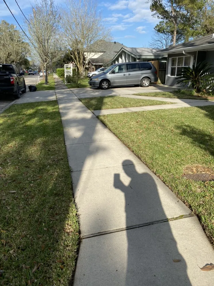 Expert garden landscaping experts serving Saint Rose, LA - Worlds Finest Cutts