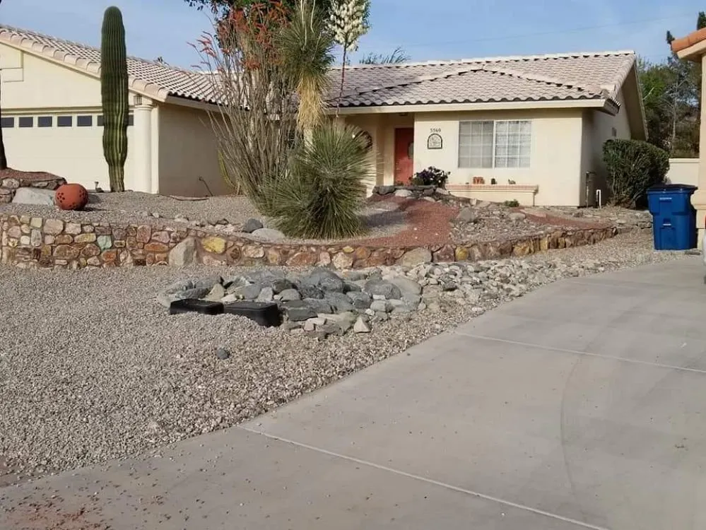 Custom lawn mowing service experts serving Lake Havasu City, AZ - Worry Free Landscaping