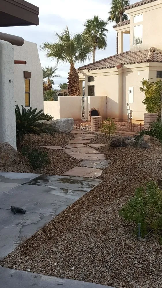 Top-rated lawn mowing service experts serving Lake Havasu City, AZ - Worry Free Landscaping