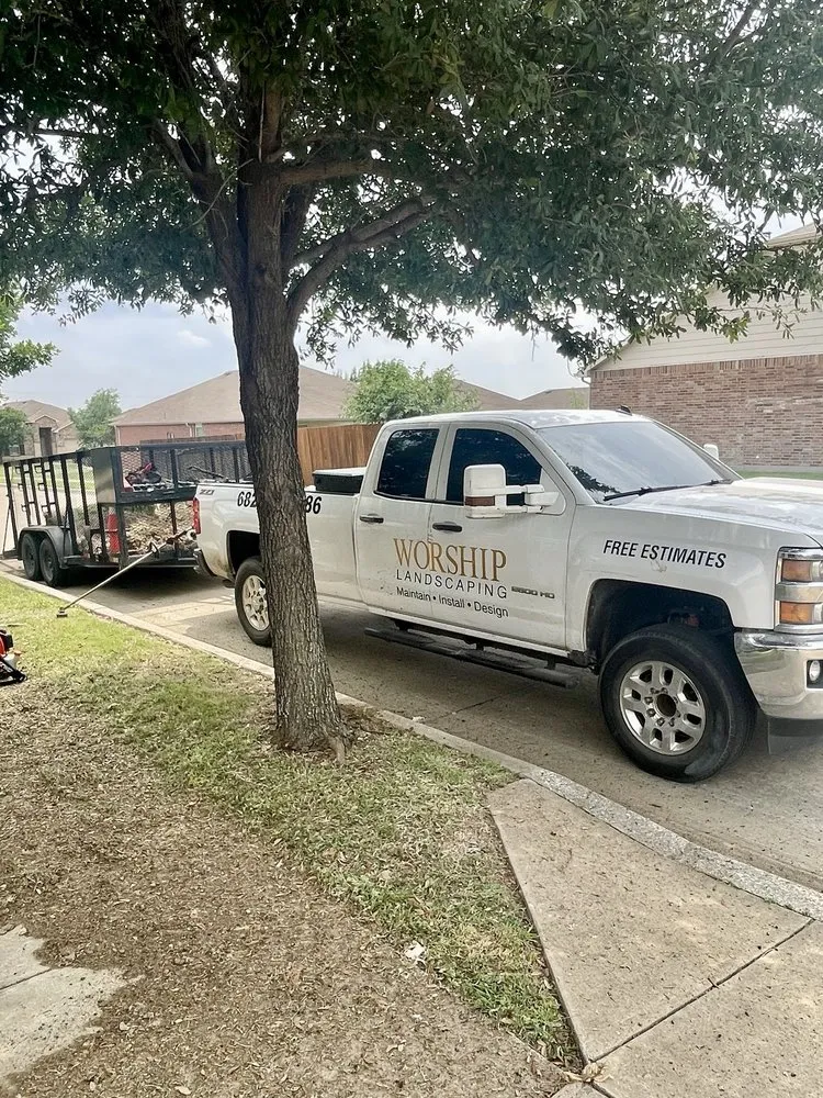 Custom lawn mowing service in Fort Worth, TX by Worship Landscaping