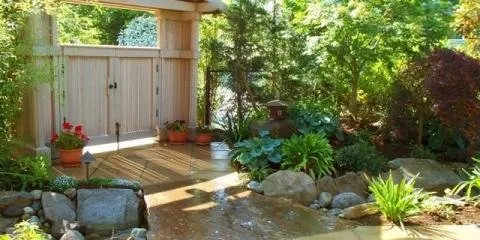 Trusted yard cleanup service for beautiful yards in Plain City, OH by Worthington Landscape Company