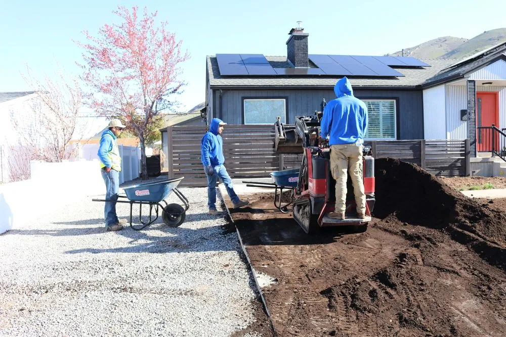 Local yard maintenance experts serving South Salt Lake, UT - Worx