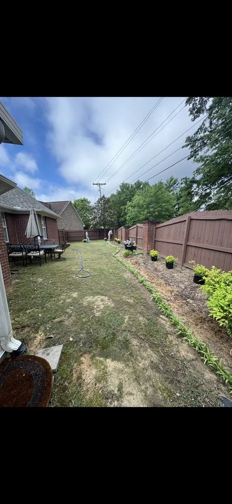 Top-rated lawn mowing service in Fulton, MS - WR Lawn Care Services