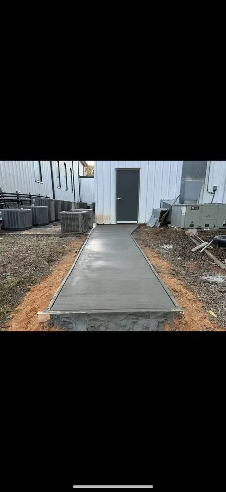 Local landscaping services in Fulton, MS by WR Lawn Care Services