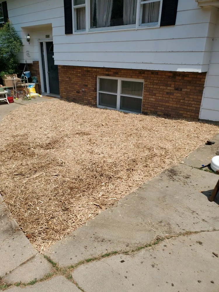 Local outdoor landscaping for beautiful yards across Charles City, IA - WR Lawncare