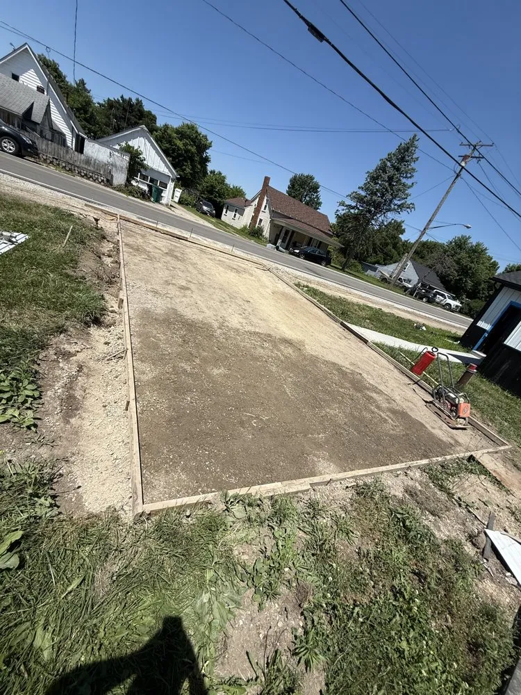 Professional yard maintenance in Plain city, OH by Wright Caliber Construction
