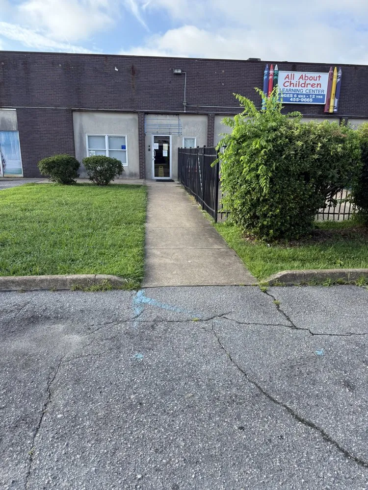 Custom lawn care service experts serving Virginia Beach, VA - Wright Choice Lawn Care