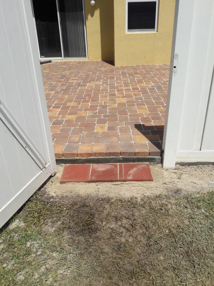 Affordable landscape design for year-round maintenance in Cape Coral, FL by Wright Innovative Landscaping