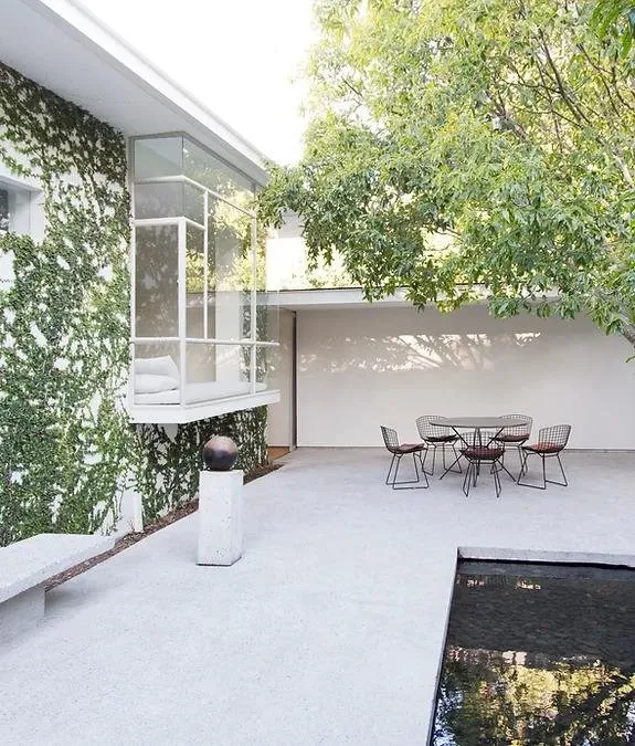 Reliable lawn care service in Cape Coral, FL - Wright Innovative Landscaping