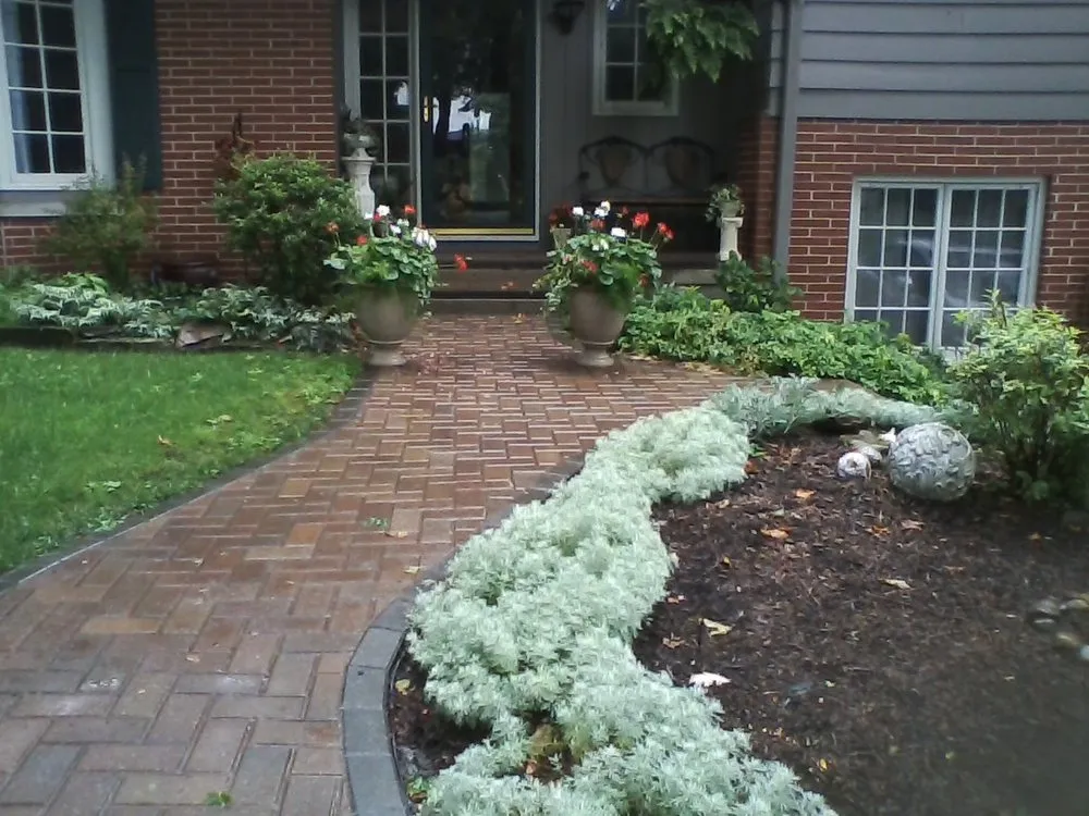 Affordable landscape design in Lancaster, OH by Wright Landscape Supply And Market Place