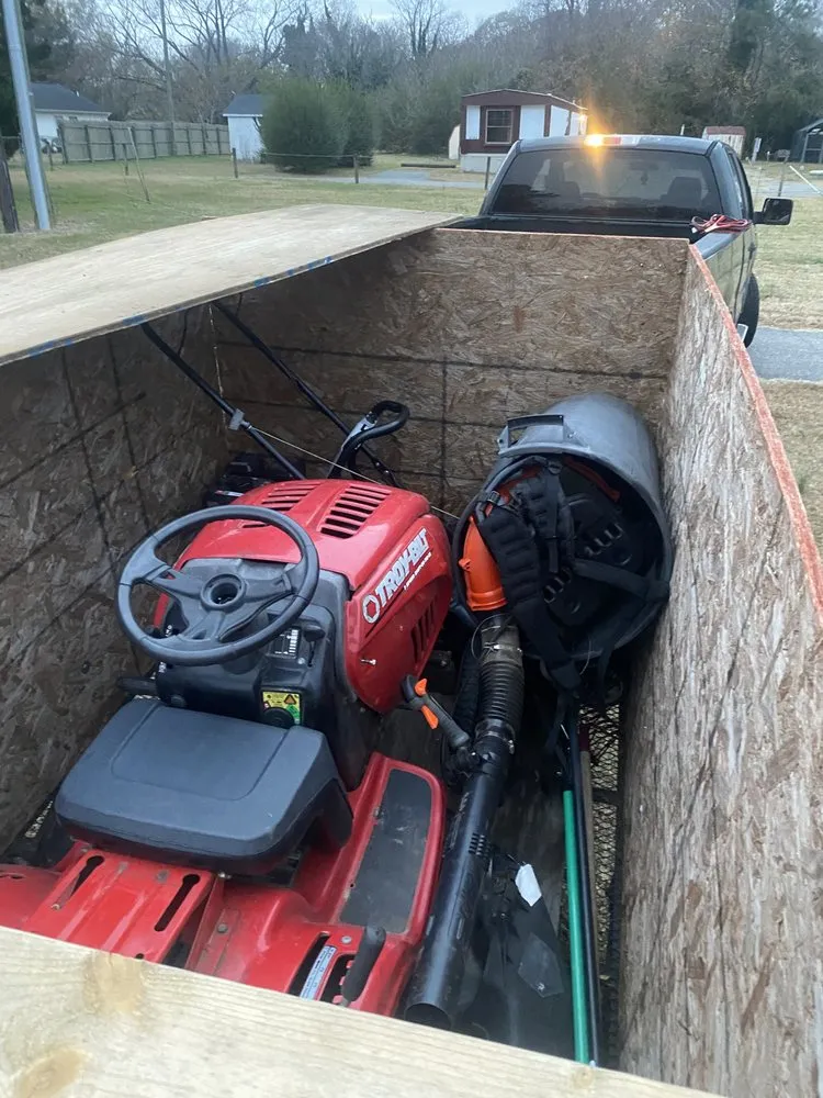 Local lawn mowing service in Richmond, VA - Wright Way External Care