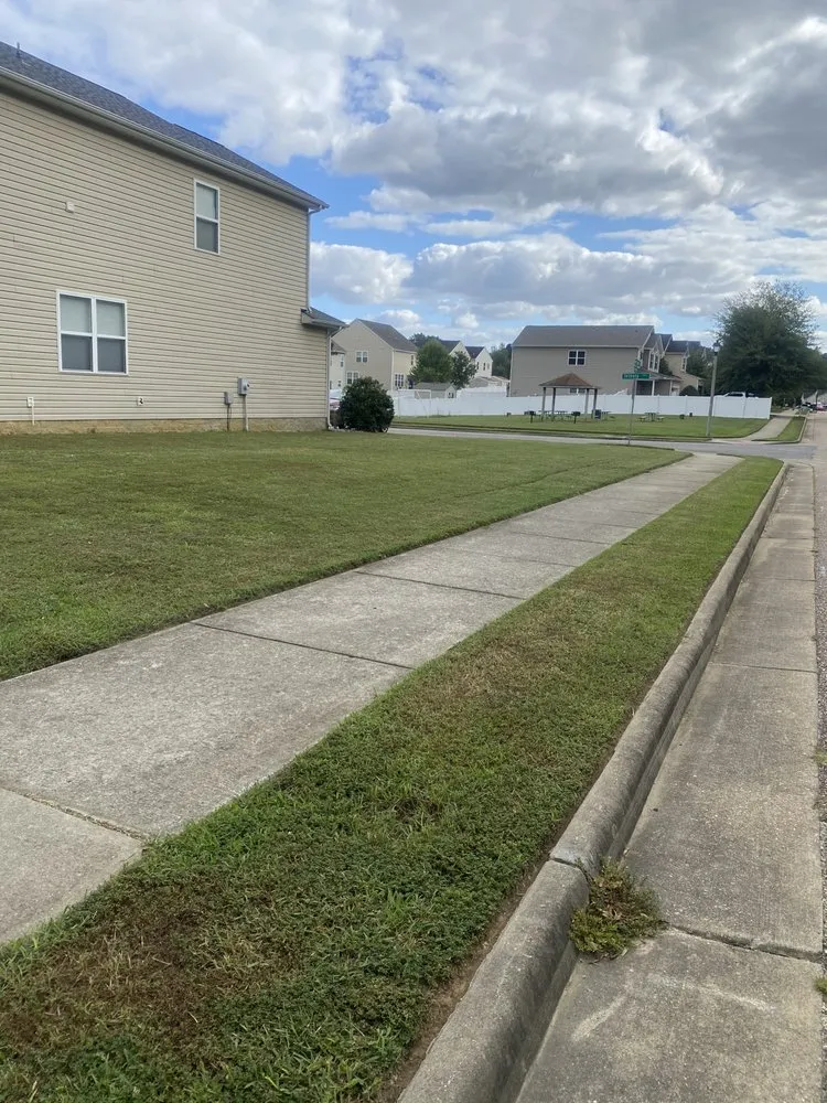 Affordable yard maintenance near you in Richmond, VA by Wright Way External Care