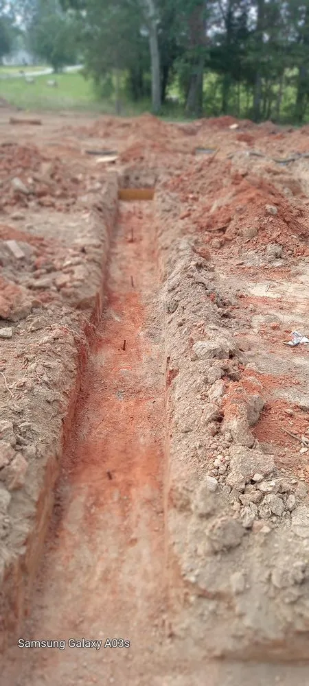 Affordable yard maintenance for year-round maintenance across Hartwell, GA - Wrights Grading and Tree Service