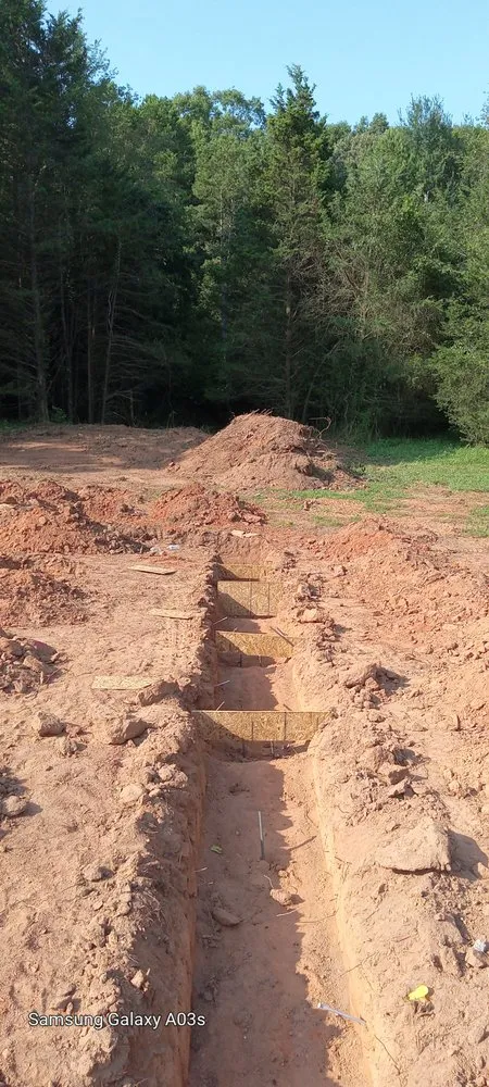 Affordable landscape installation in Hartwell, GA by Wrights Grading and Tree Service