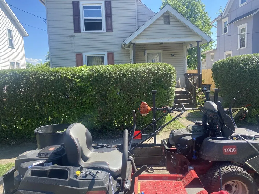 Custom lawn mowing service for beautiful yards across Canton, OH - Wright's Landscape