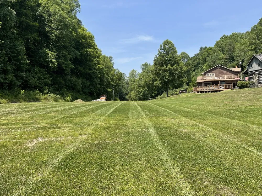 Trusted yard maintenance for outdoor upgrades across Minnie, KY - Wright’s Lawn Care