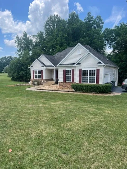 Expert lawn care service for homes across Culpeper, VA - Wrights Tree & Landscapes