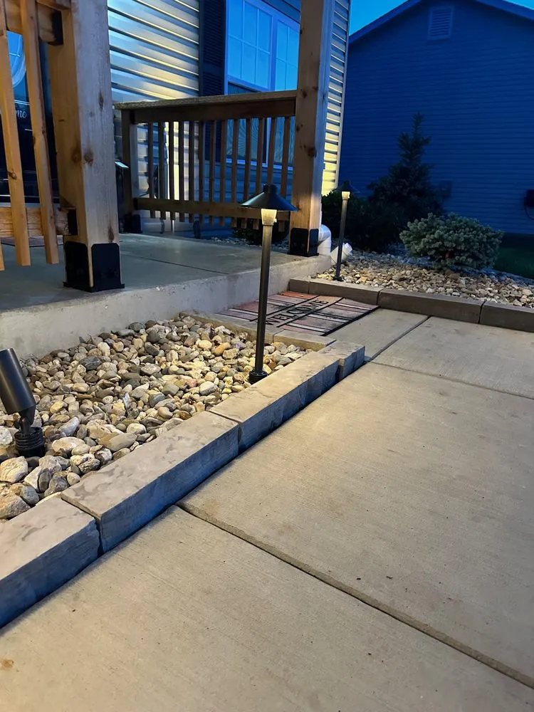 Custom yard cleanup service in Wright City, MO by Wuelling Hardscapes