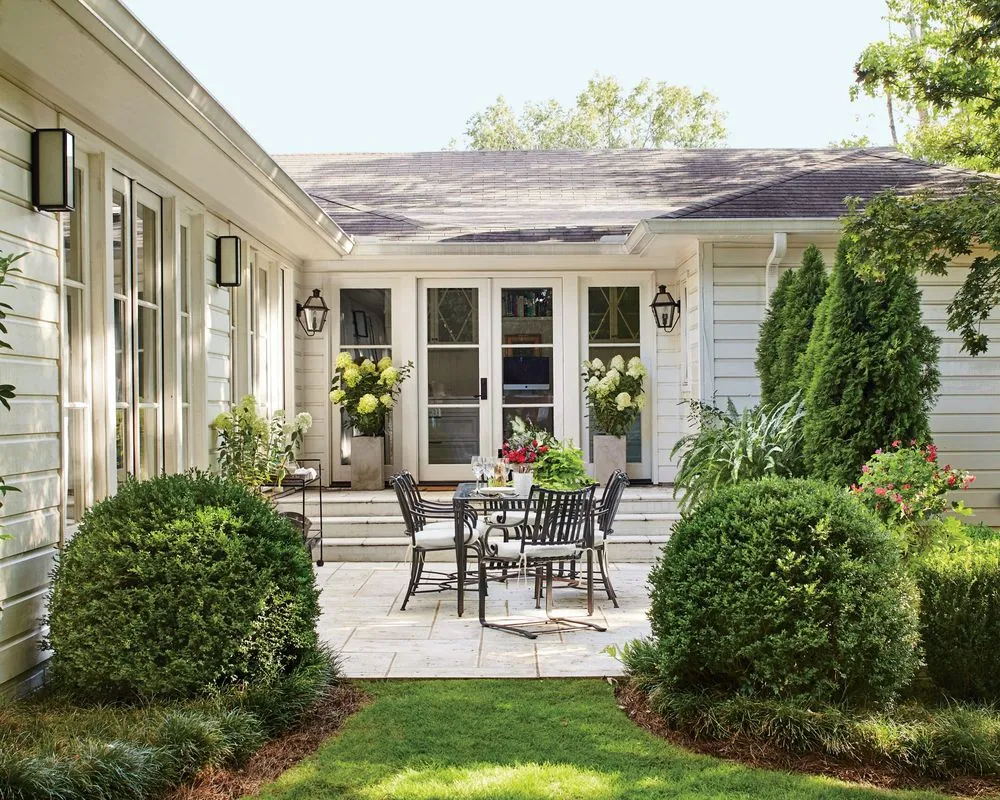 Expert garden landscaping for homes in Barrington, IL by Wurk Landscaping Services