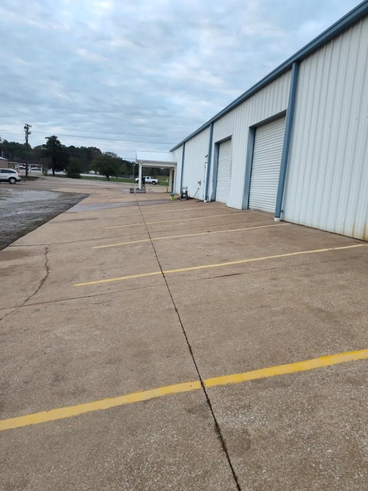 Local residential landscaping experts serving Corinth, MS - WW Consolidated Services