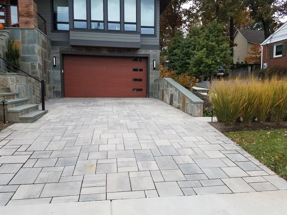 Custom landscaping services in Herndon, VA by W&W Landscaping