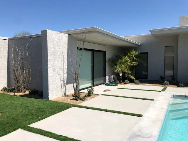 Affordable yard maintenance experts serving La Verne, CA - W.W. Lloyd Artificial Turf and Landscaping