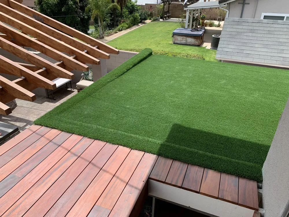 Expert garden landscaping experts serving La Verne, CA - W.W. Lloyd Artificial Turf and Landscaping