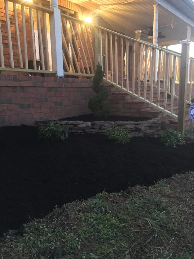 Top-rated lawn mowing service in New Melle, MO by Wyat's Lawn and Landscape