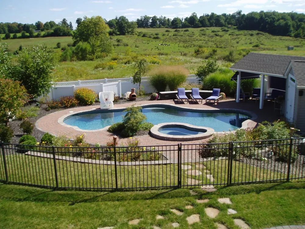 Top-rated garden landscaping in Westfield, MA by Wyben Construction