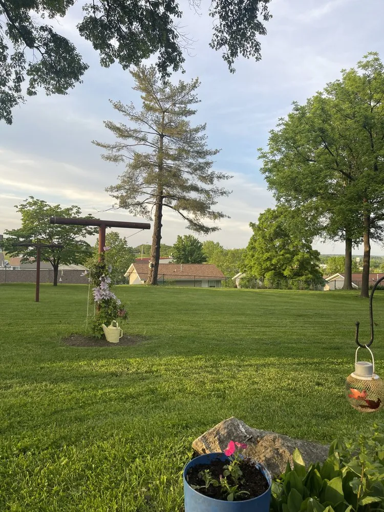 Local landscaping services experts serving Festus, MO - Wybrr's Lawn Care