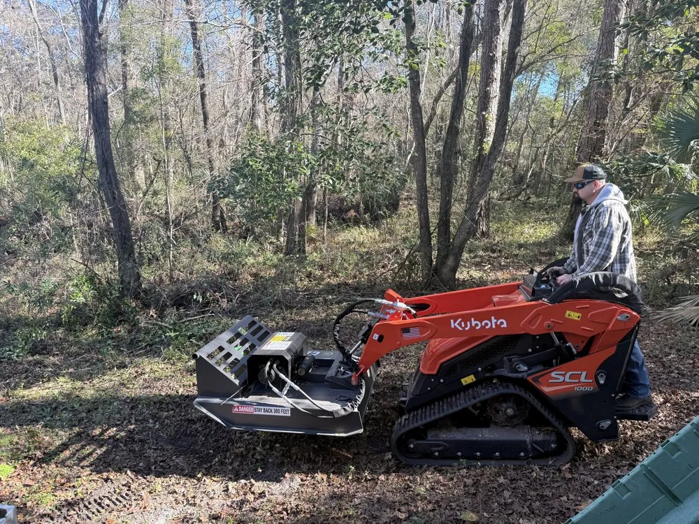 Affordable lawn care service in Sopchoppy, FL by WYG Services