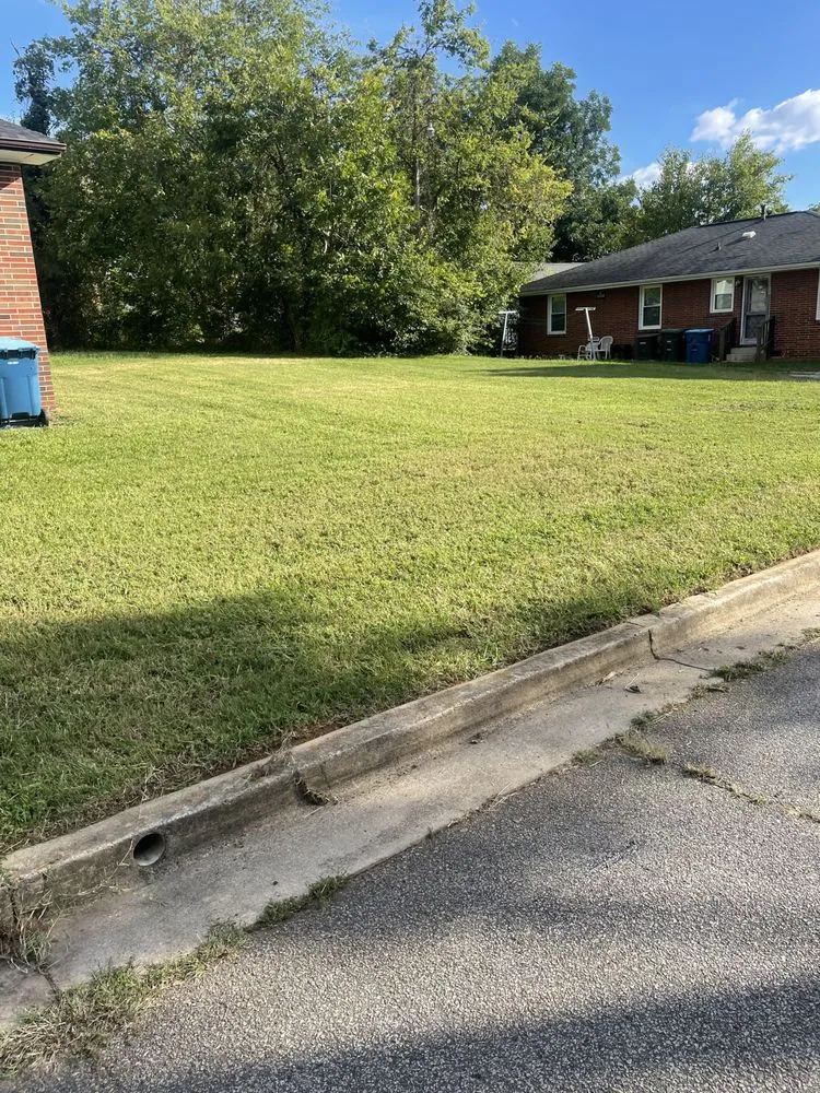 Affordable outdoor landscaping experts serving Granite Quarry, NC - Wylie's Landscaping