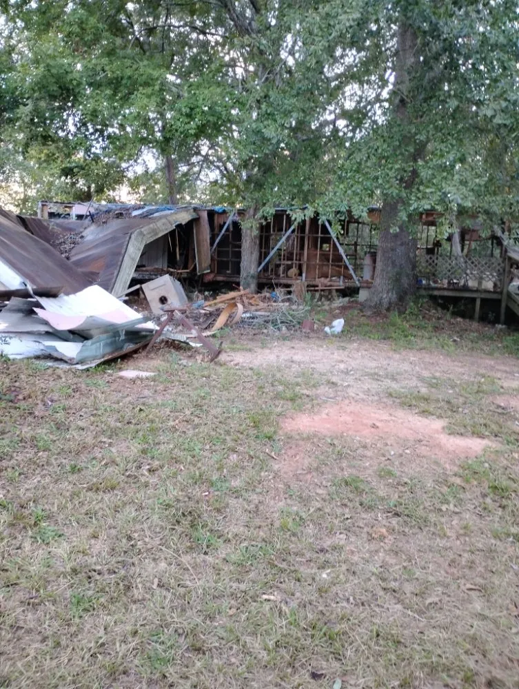 Expert residential landscaping experts serving Milledgeville, GA - X-Avier's Lawn Care