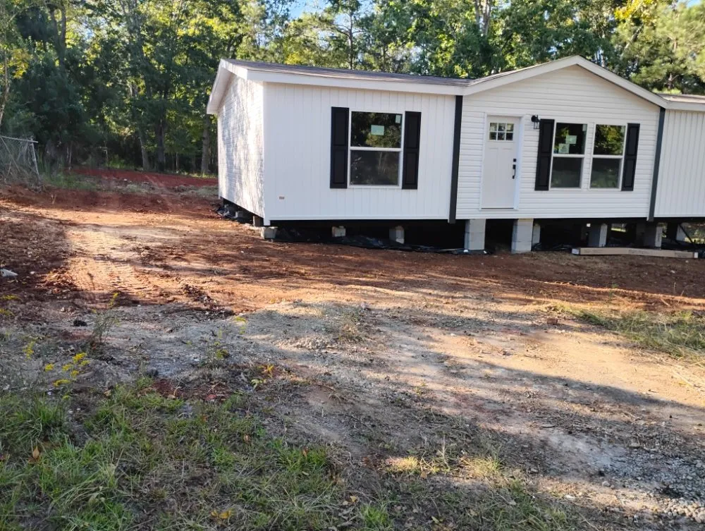 Expert garden landscaping in Milledgeville, GA by X-Avier's Lawn Care