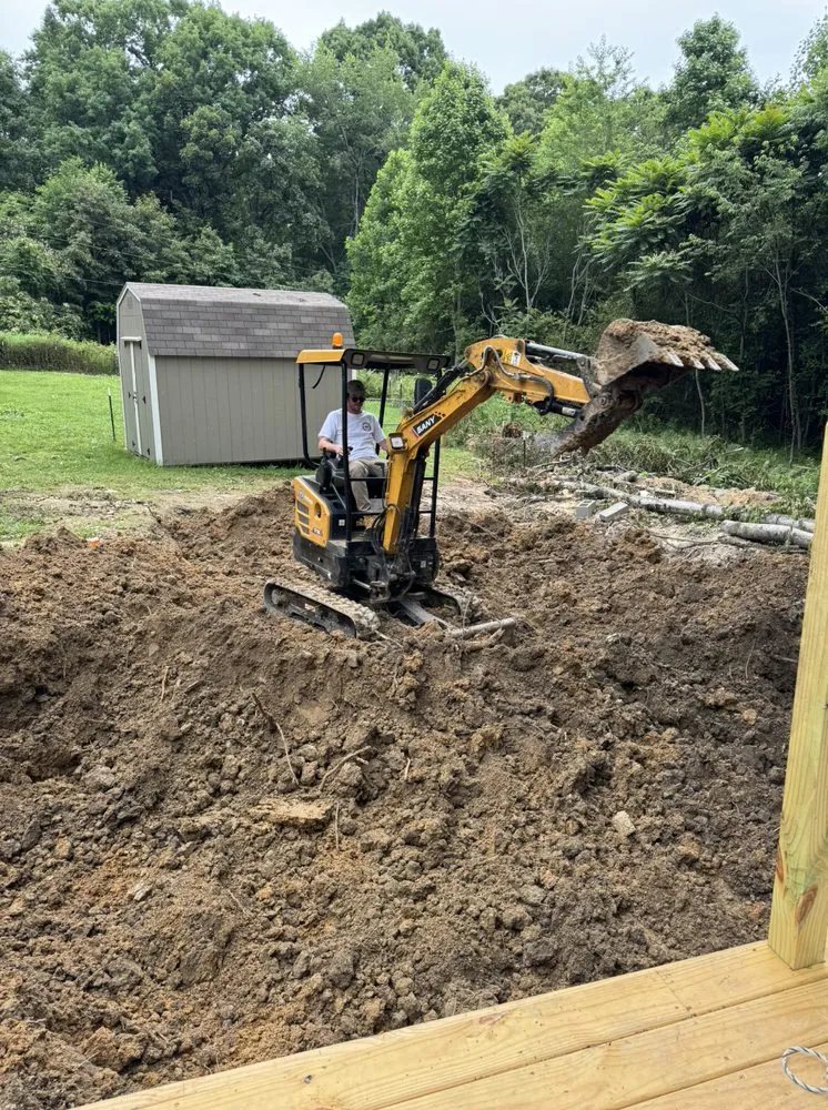 Affordable yard maintenance in Athens, TN - X Equipment Landscaping Services