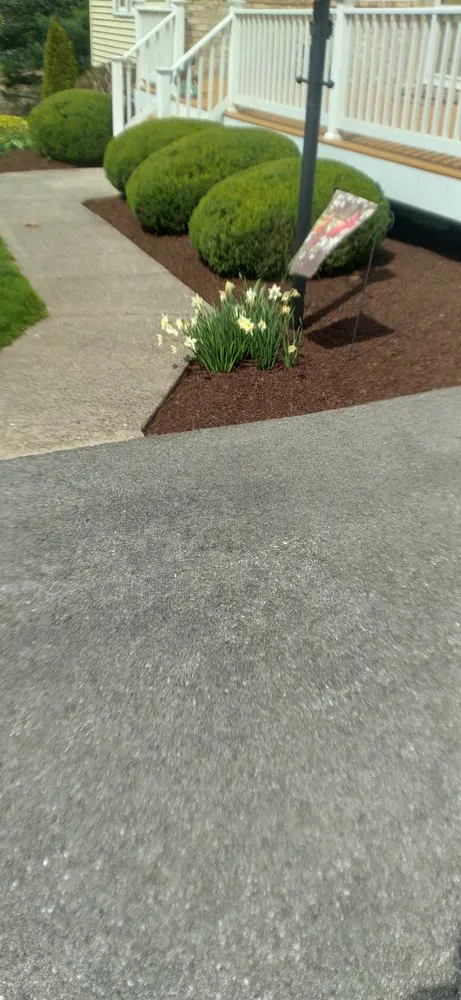 Trusted yard maintenance experts serving Littlestown, PA - X Landscaping