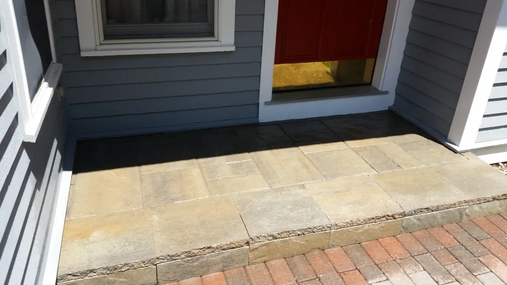 Local residential landscaping for beautiful yards in Simsbury, CT by X-Treme Landscaping