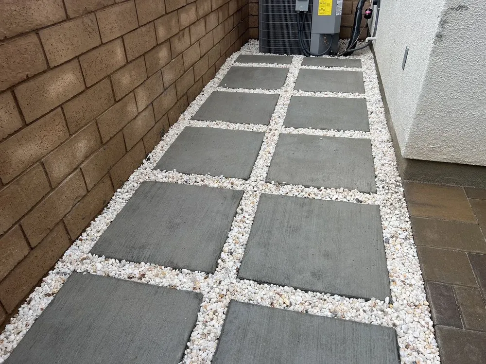 Top-rated lawn care service in Irvine, CA by X Y Sunshine International