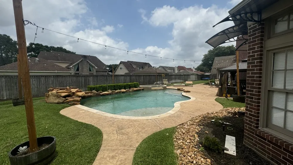 Local residential landscaping in La Porte, TX - Xavi’s Landscaping